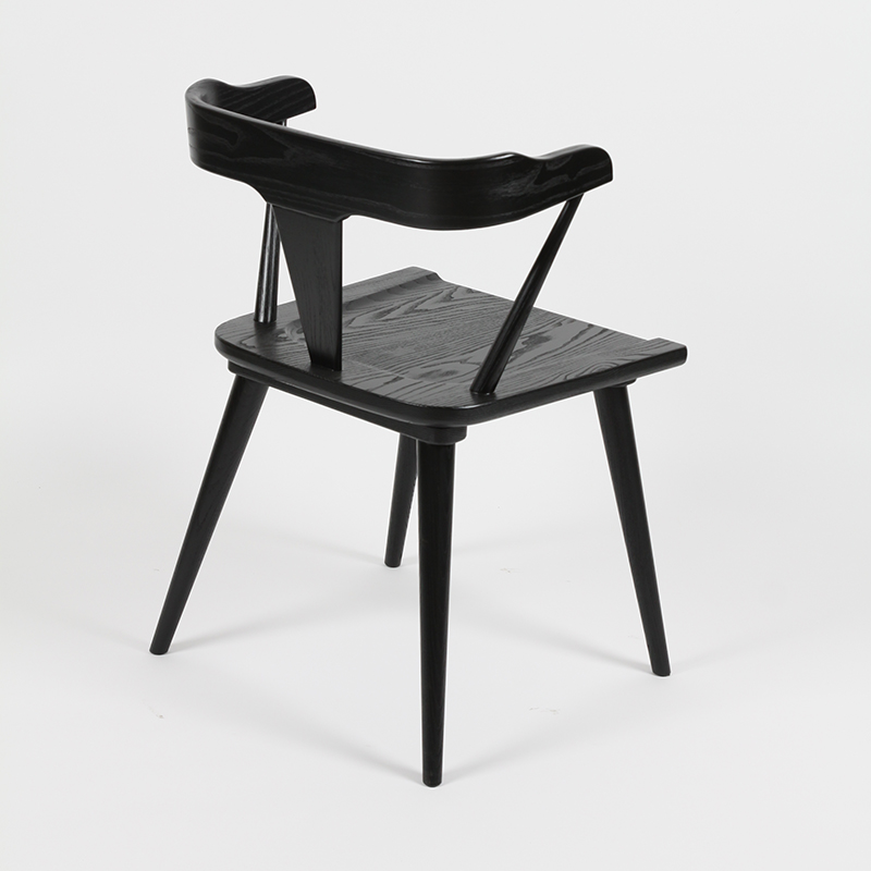 RDC-Silla de comedor de madera maciza lacada en negro de diseño simple